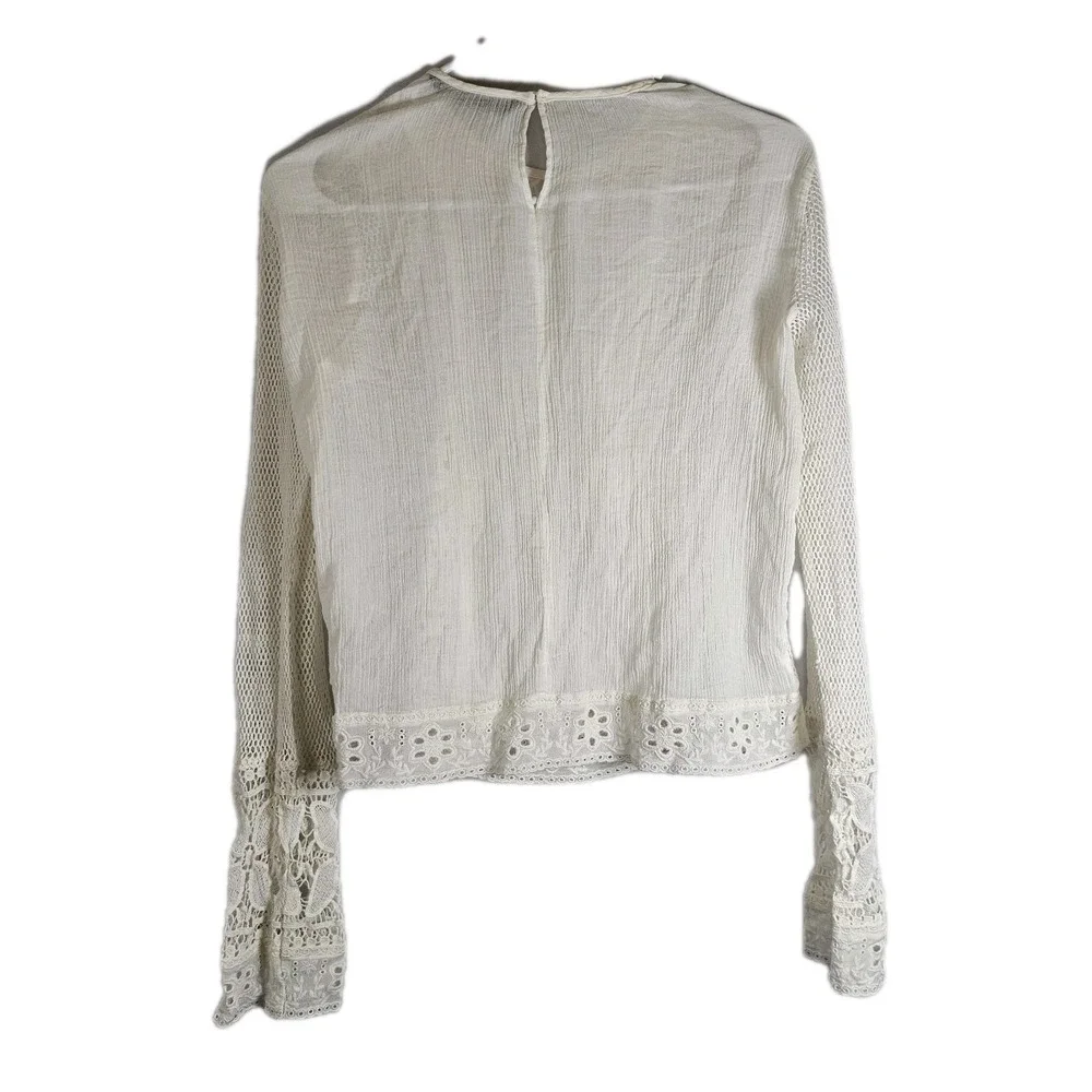 Zara Contrasting EMBROIDERY Knit Sheer Mesh Long Sleeve Blouse White Size Medium